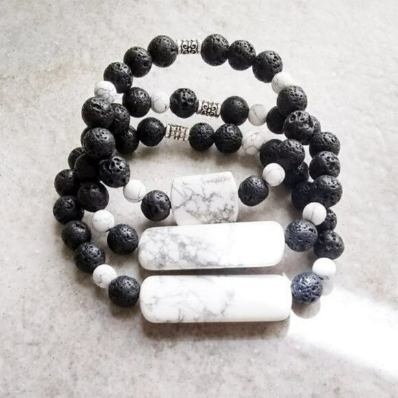 Handmade Howlite Bar + Lava Rocks 7" Bracelet - Aromatherapy - Trendy + Chic! - Picture 4 of 8